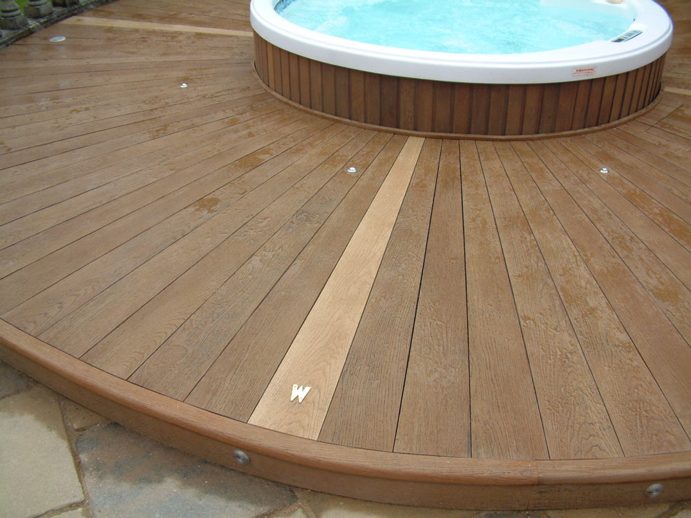 Millboard Custom Circular Deck Gallery Image