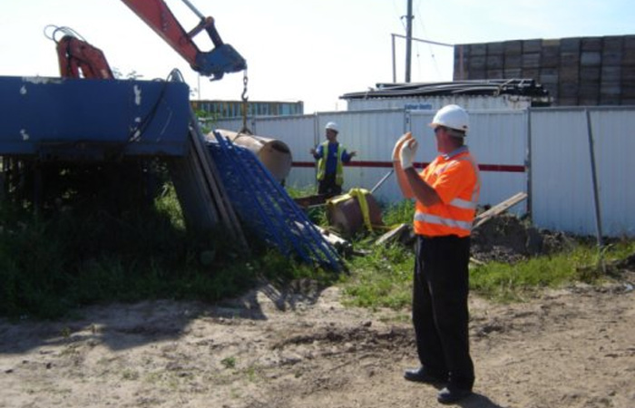 More Slinger Signaller action. Gallery Image