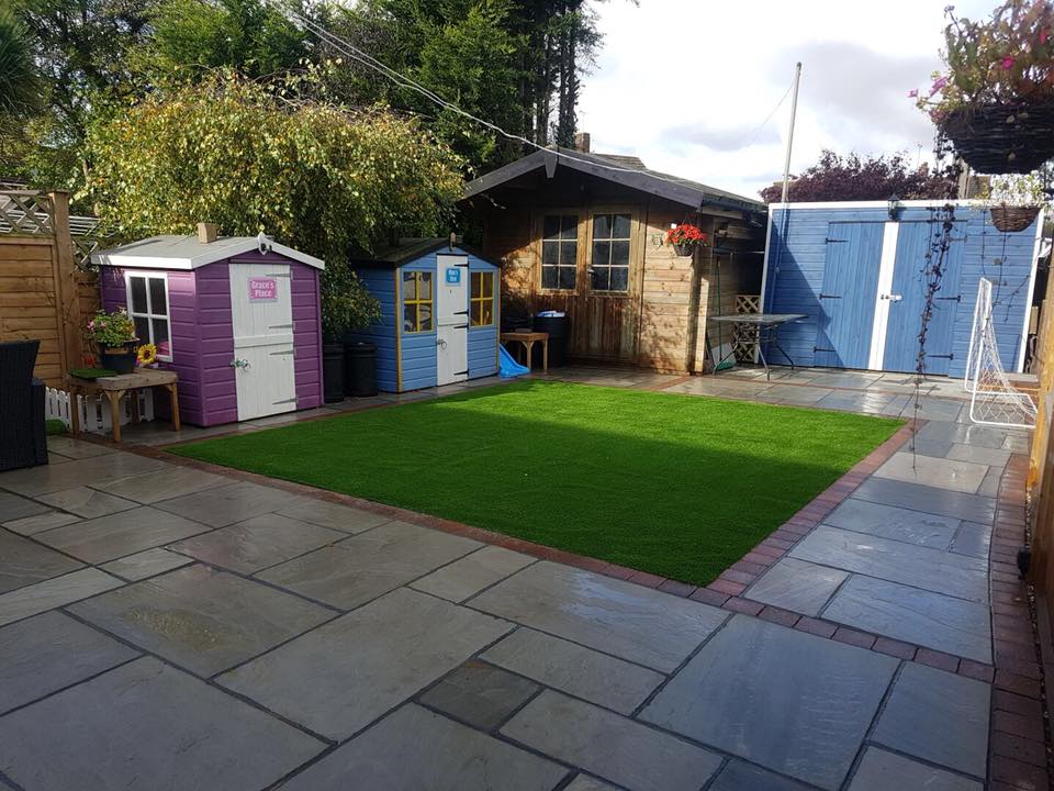 Luxury Lawns AGS
Artificial Grass  Gallery Image