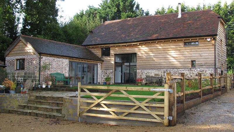 Teagues Barn - "Grade II" Listed Barn Conversion - Award From "Sussex Heritage Trust" Gallery Image