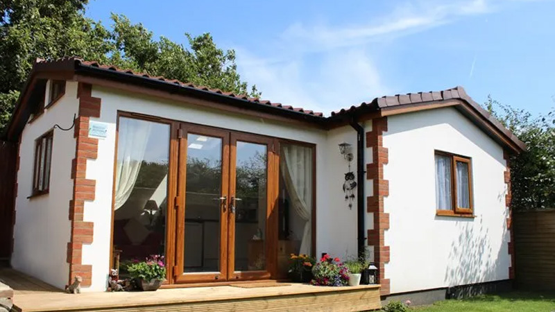 Fully bespoke granny annexe built using SIP panels technology  Gallery Image