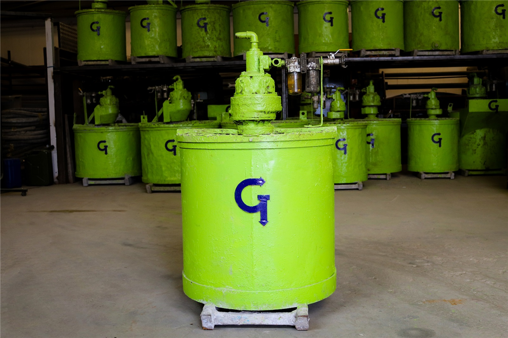 Paddle Type Pneumatic Grout Mixers Gallery Image