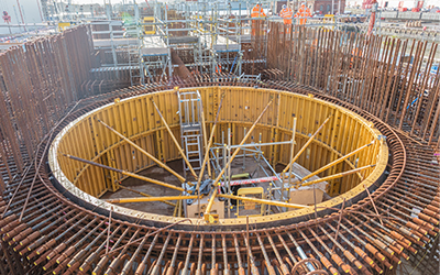 Hinkley C, Nuclear Station, United Kingdom.
Klinbridge Construction partner with EFCO UK to provide over 2,200m²/300 tonnes of PLATE GIRDER, REDI-RADIUS and SUPER STUD forms for the project. Gallery Image