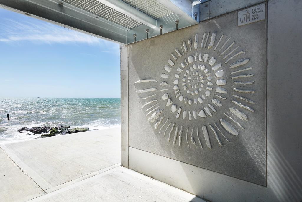 Milford on Sea Beach Huts - Reckli Panel Gallery Image